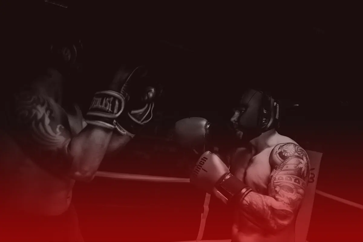 Bazo desplazado tras uppercut al costado
