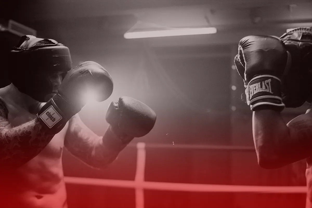 Cuándo preocuparse por un dolor persistente en el bíceps tras boxeo