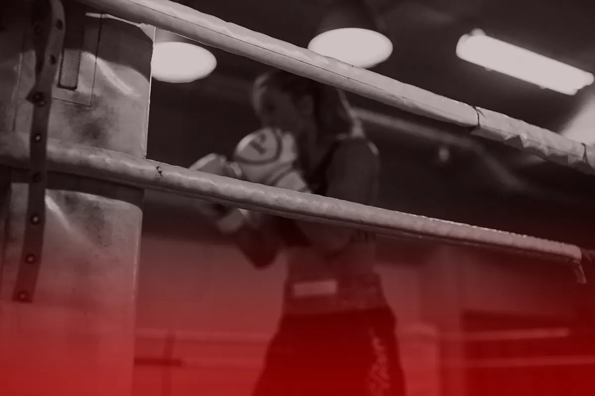 Dolor muscular en los oblicuos tras entrenar boxeo