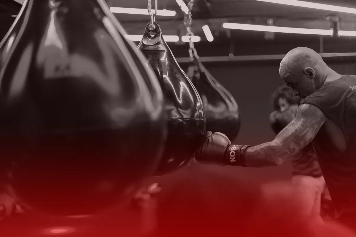 Síntomas iniciales de una rotura de bíceps en boxeo